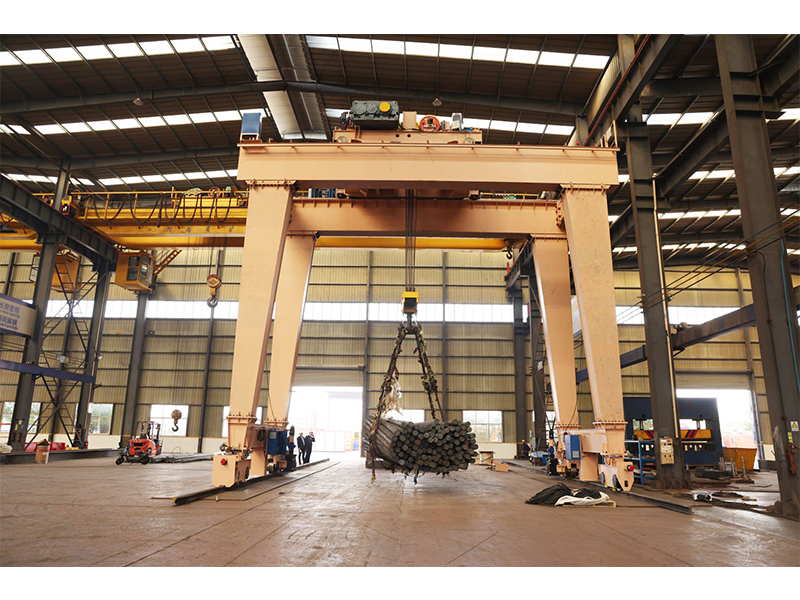 再傳捷報！河南礦山承制中國核電100噸雙主梁門式起重機(jī)順利通過出廠驗(yàn)收