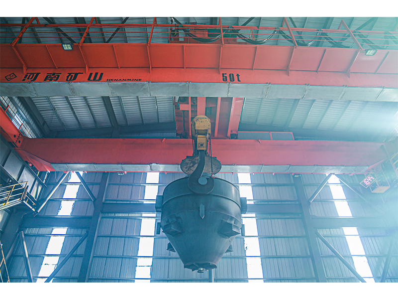 精工品質(zhì)｜河南礦山全自動(dòng)冶金起重機(jī)