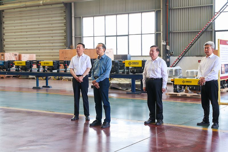 河南省副省長(zhǎng)李濤蒞臨河南礦山智能產(chǎn)業(yè)園調(diào)研